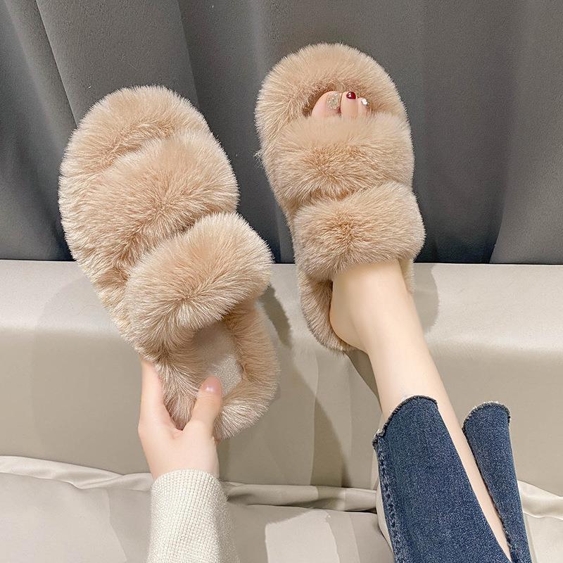 Women's Stylish And Lightweight Warm And Comfortable Home Plush Cotton Slippers