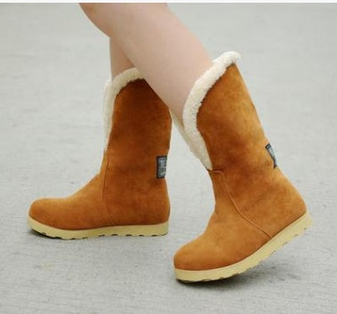 Autumn and winter cold and warm West Shi velvet two kinds of wearing lamb hair flat snow boots boots