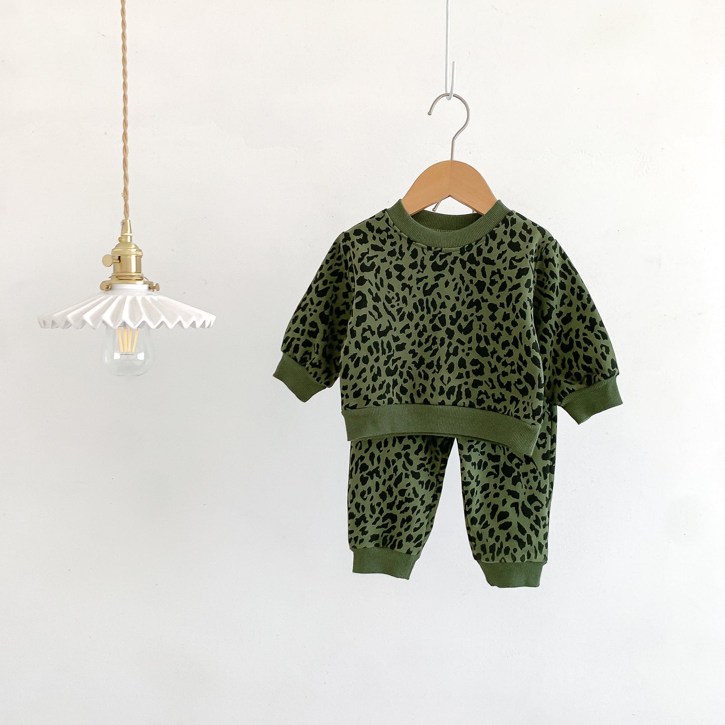 Clothes For Babies Cute Fashionable Leopard Print Sweater Pure Cotton Long Sleeve Suit