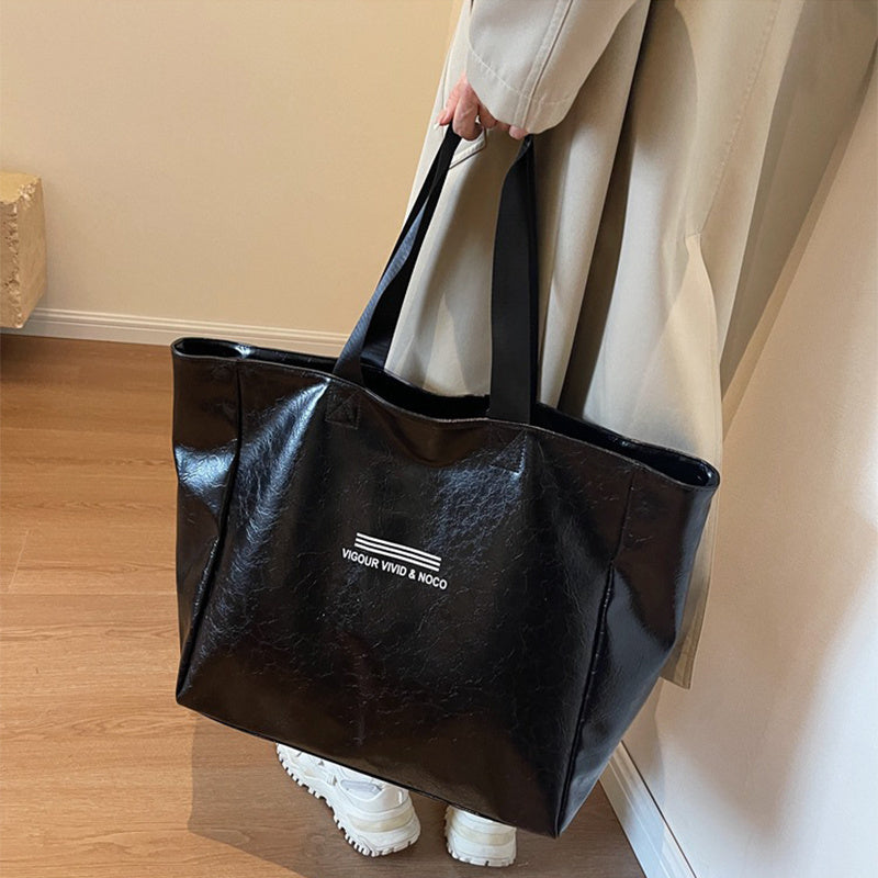 Large Capacity Tote Bag Women Fashion Versatile Solid Shoulder Bags Waterproof Designer Luxury Handbag Trend Personalized Travel Bag